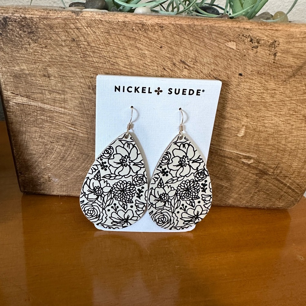 Nickel & Suede- Cream and Black Floral Teadrop Earrings